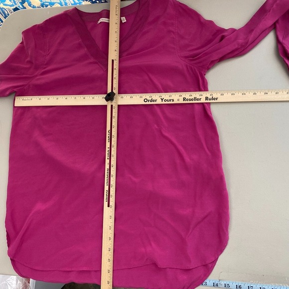 Soft Surroundings Alita Tunic Top Womens Medium Magenta V Neck Slinky Viscose - Picture 9 of 15